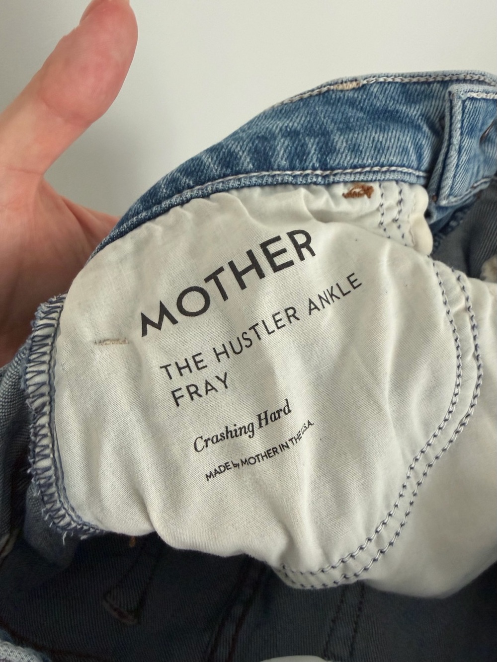 MOTHER The Hustler Ankle Fray Jeans - Picture 7 of 13